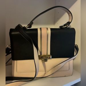 PINK & BLACK Aldo bag